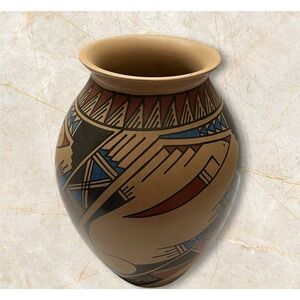 Mata Ortiz Pottery Lorena Gonzalez Rios Paquime Olla Vase Fine Art Mexican Clay